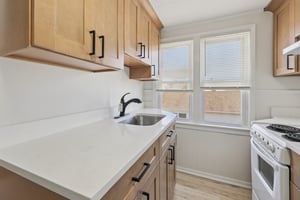 Banta Ave-S0210-003.jpg