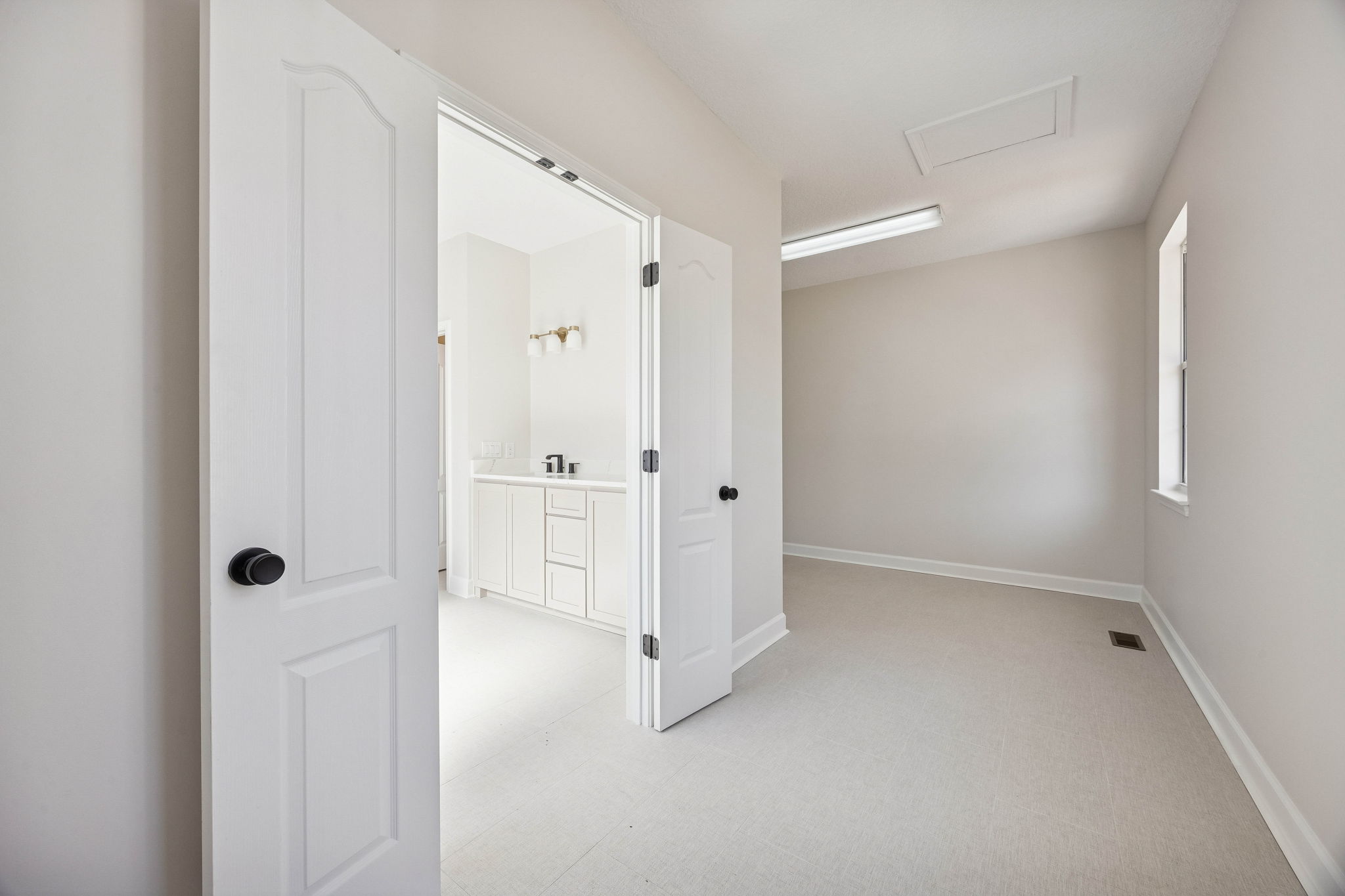 Primary Bedroom Closet