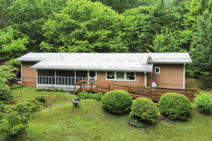  Photo 0