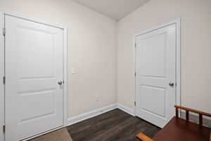  Photo 49
