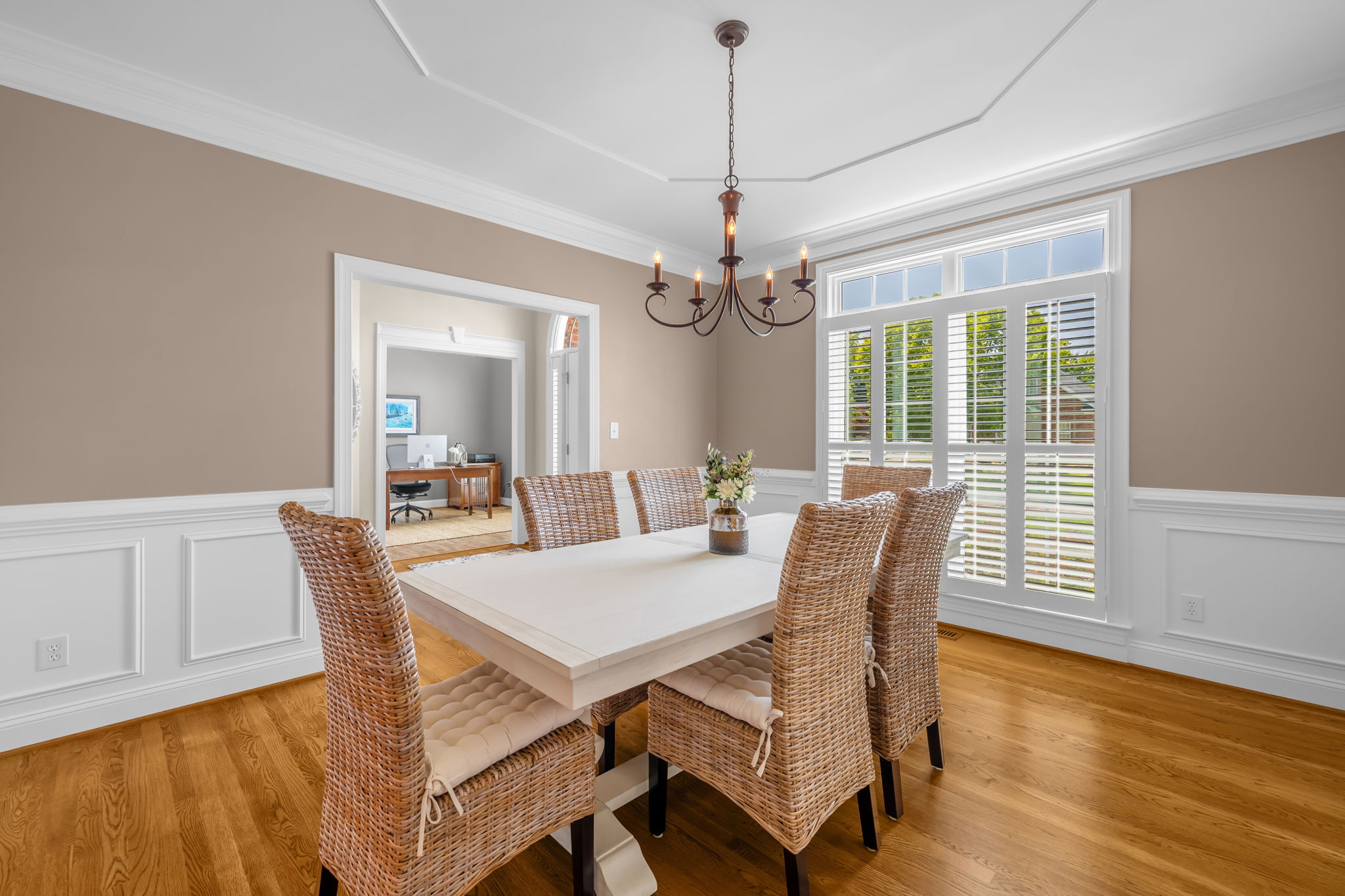 153 Montauk Ct-7