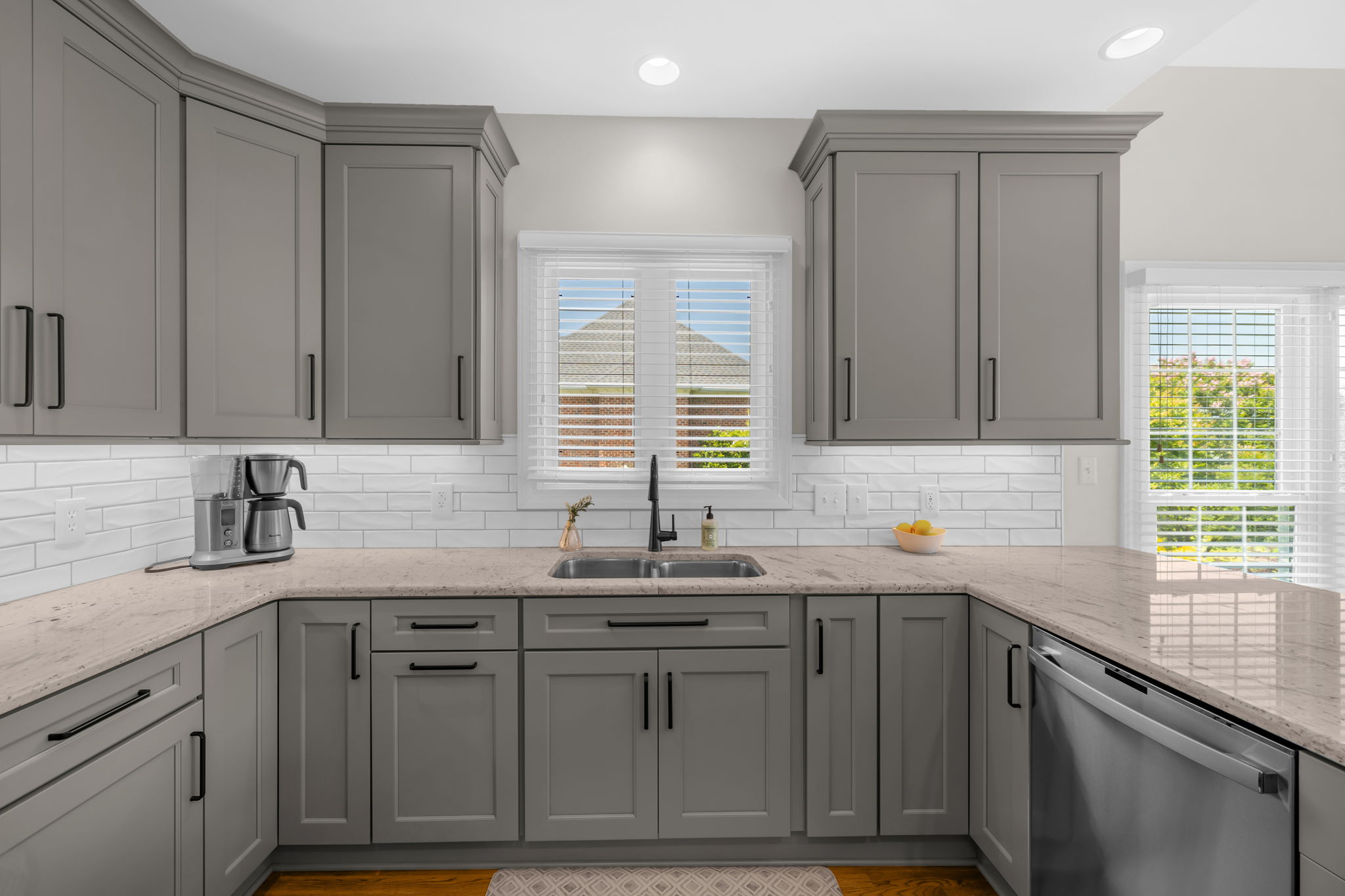 153 Montauk Ct-18