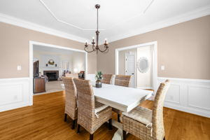 153 Montauk Ct-8
