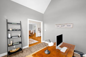 153 Montauk Ct-10