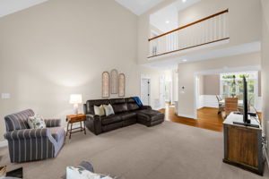 153 Montauk Ct-12