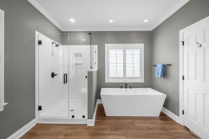 153 Montauk Ct-27
