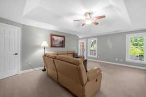153 Montauk Ct-35