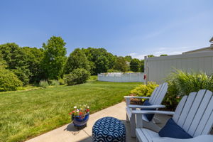 153 Montauk Ct-39