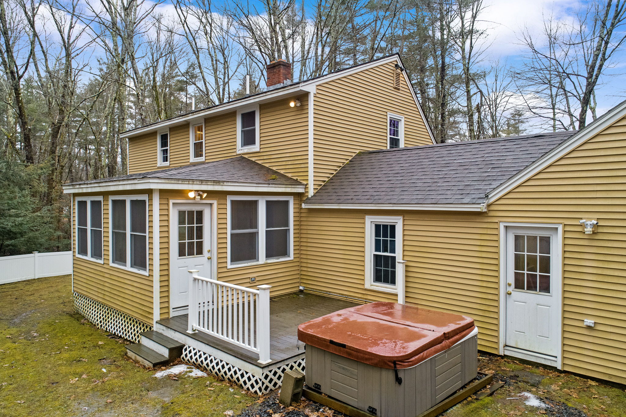 Wooded Privacy 153 Old Rochester Road, Somersworth | New England Home Tourz