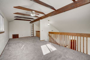 S Dearborn Cir-049