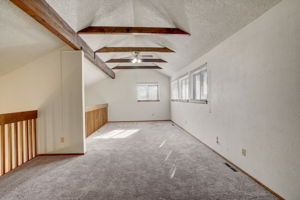 S Dearborn Cir-046