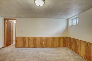 S Dearborn Cir-038