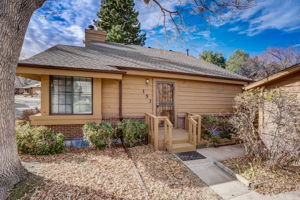 S Dearborn Cir-001