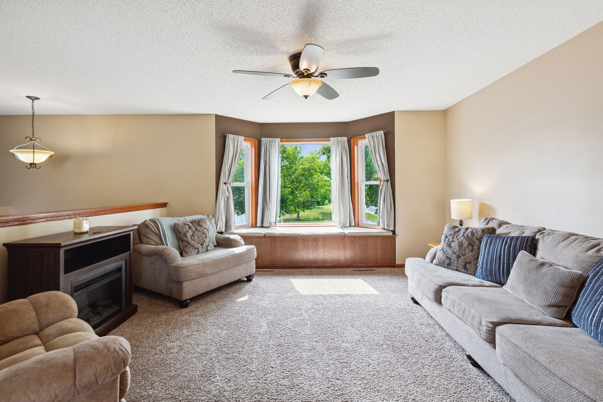 12_Interior