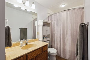 25_Interior