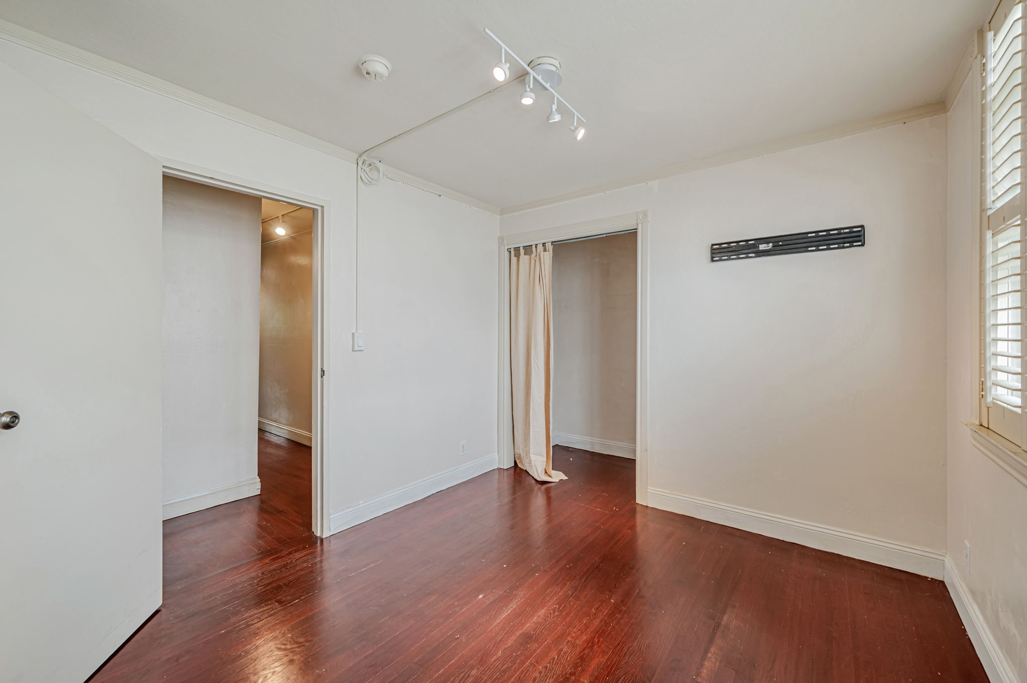 016_ 1530 O'Farrell St 1 