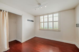 015_ 1530 O'Farrell St 1 
