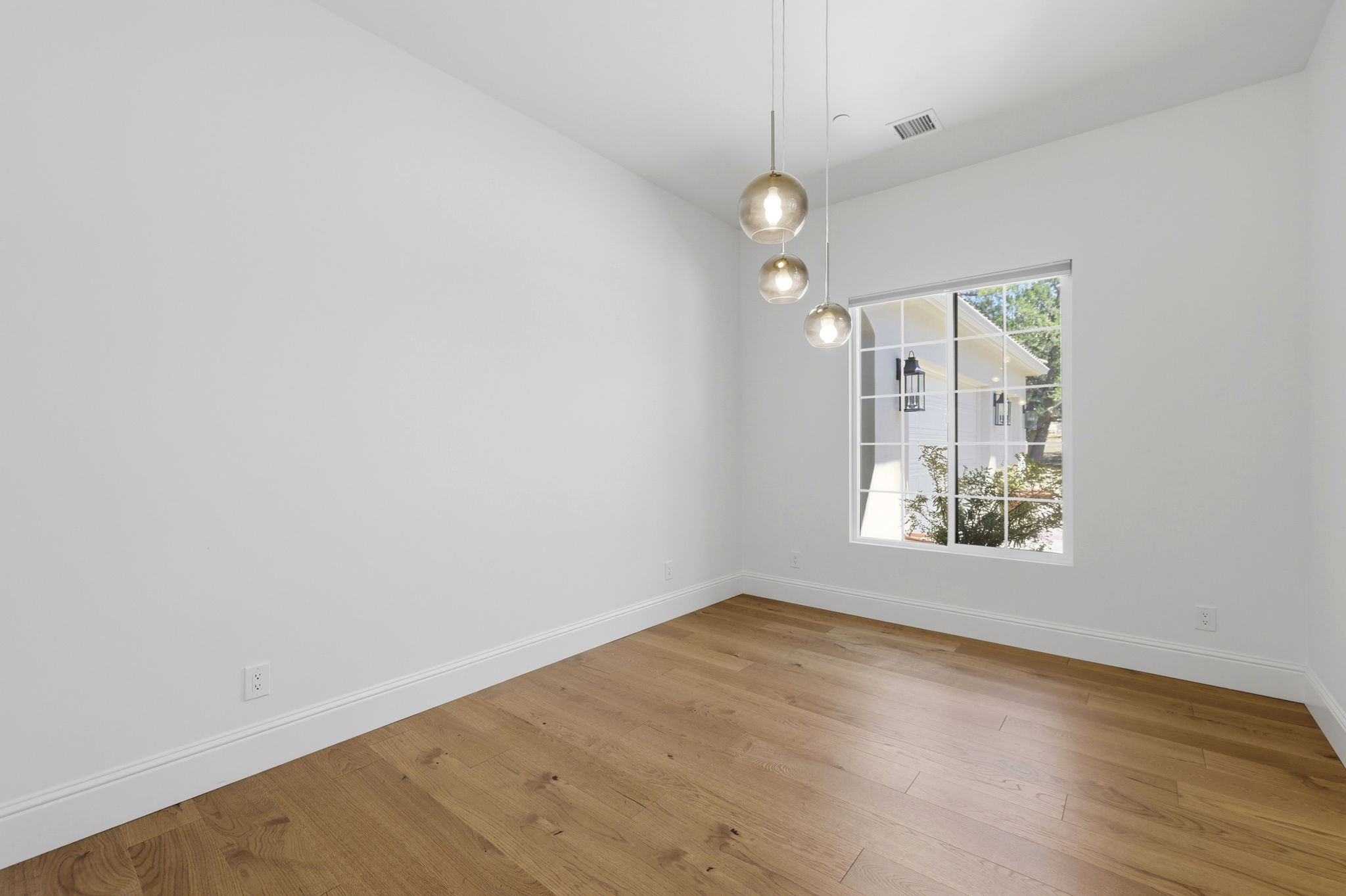 Dining Room 2