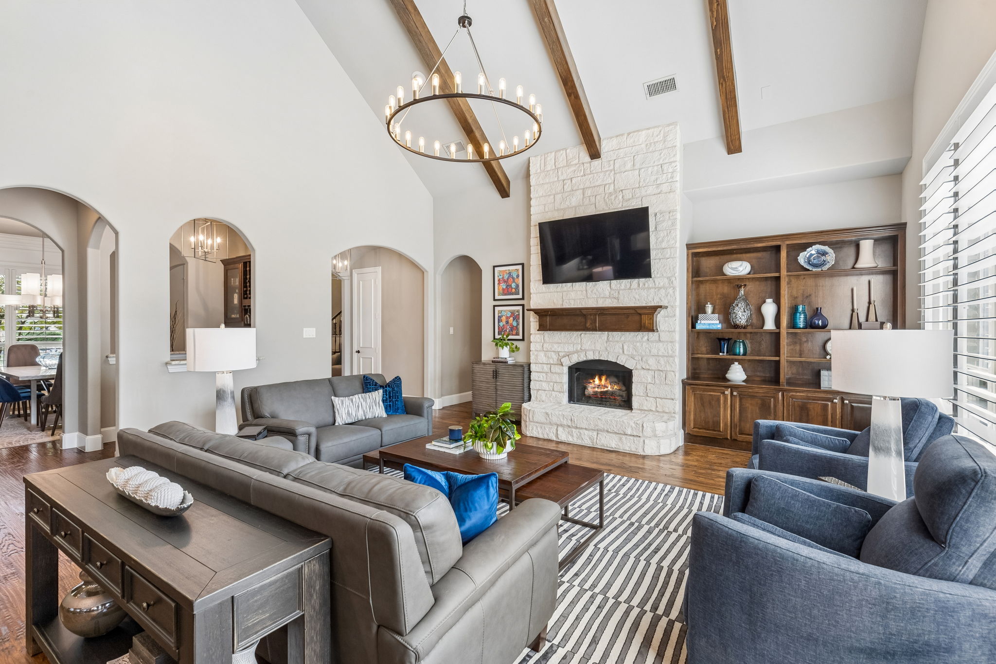 1530 Stillhouse Hollow Dr-006