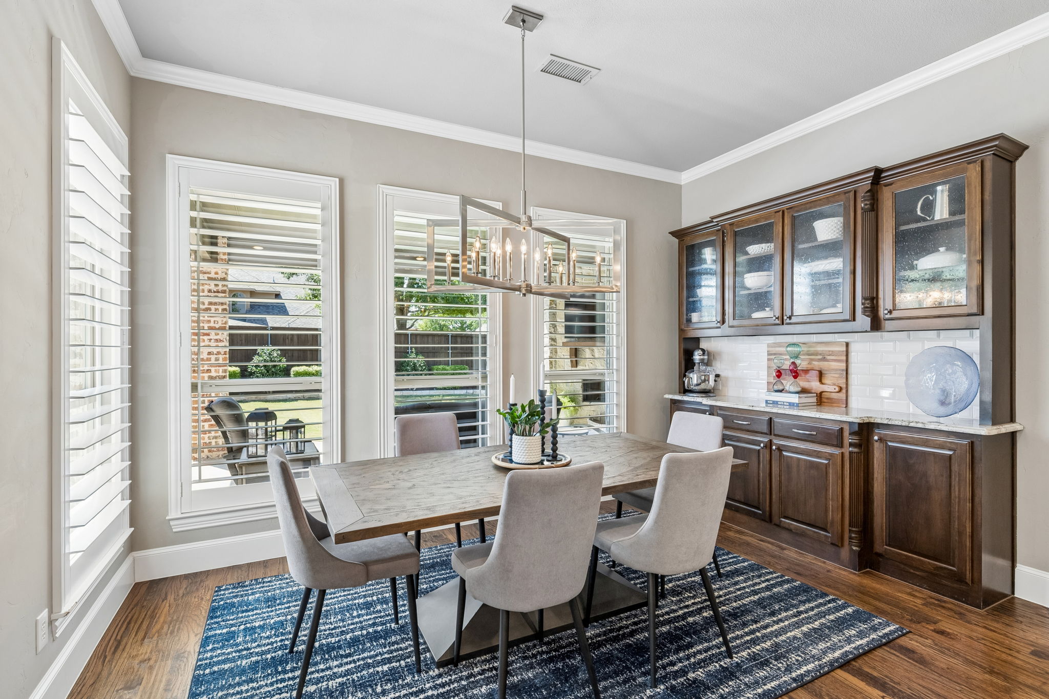 1530 Stillhouse Hollow Dr-011