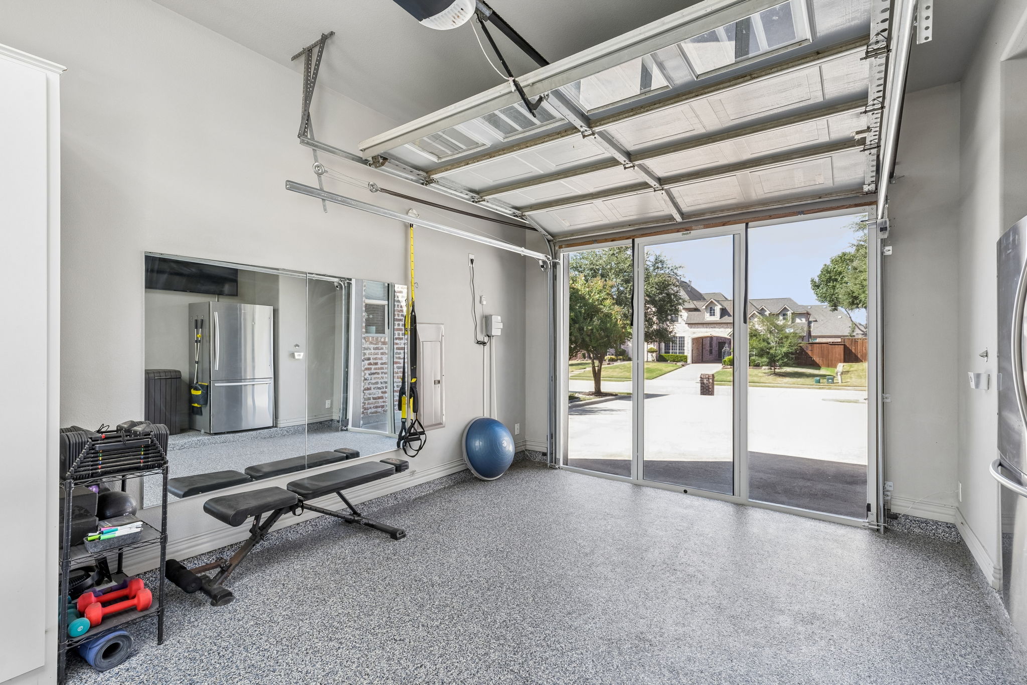 1530 Stillhouse Hollow Dr-035