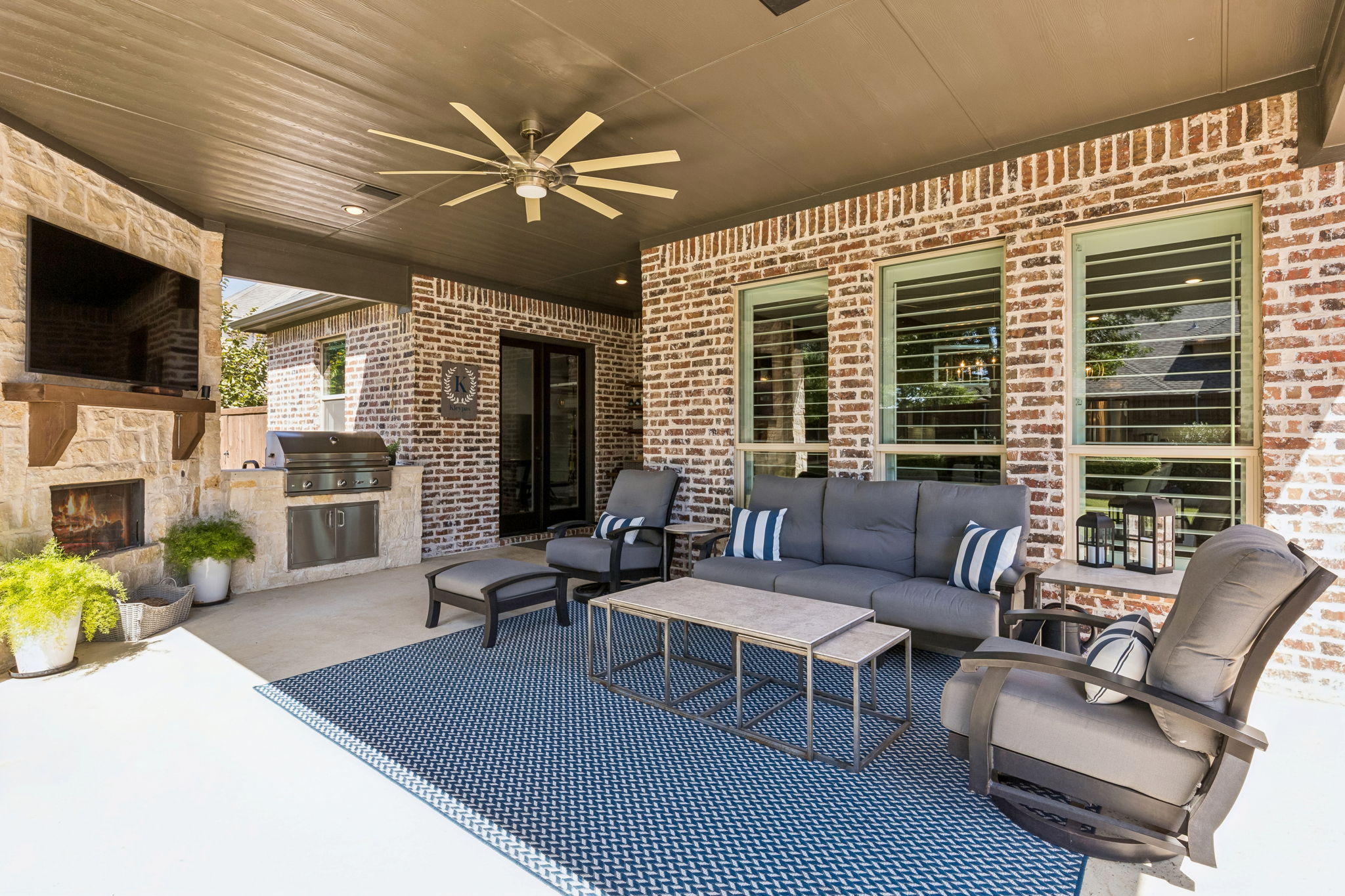 1530 Stillhouse Hollow Dr-039