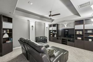 1530 Stillhouse Hollow Dr-034