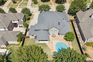 1530 Stillhouse Hollow Dr-043