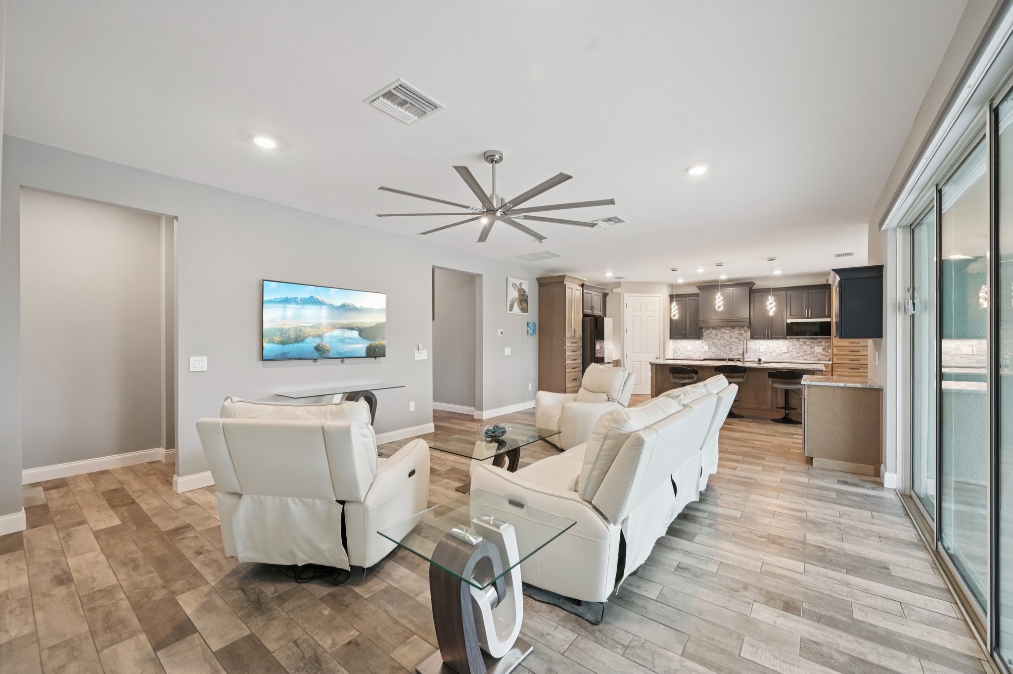 Chinook Way-S2409-007.jpg