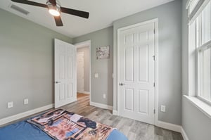 Chinook Way-S2409-030.jpg