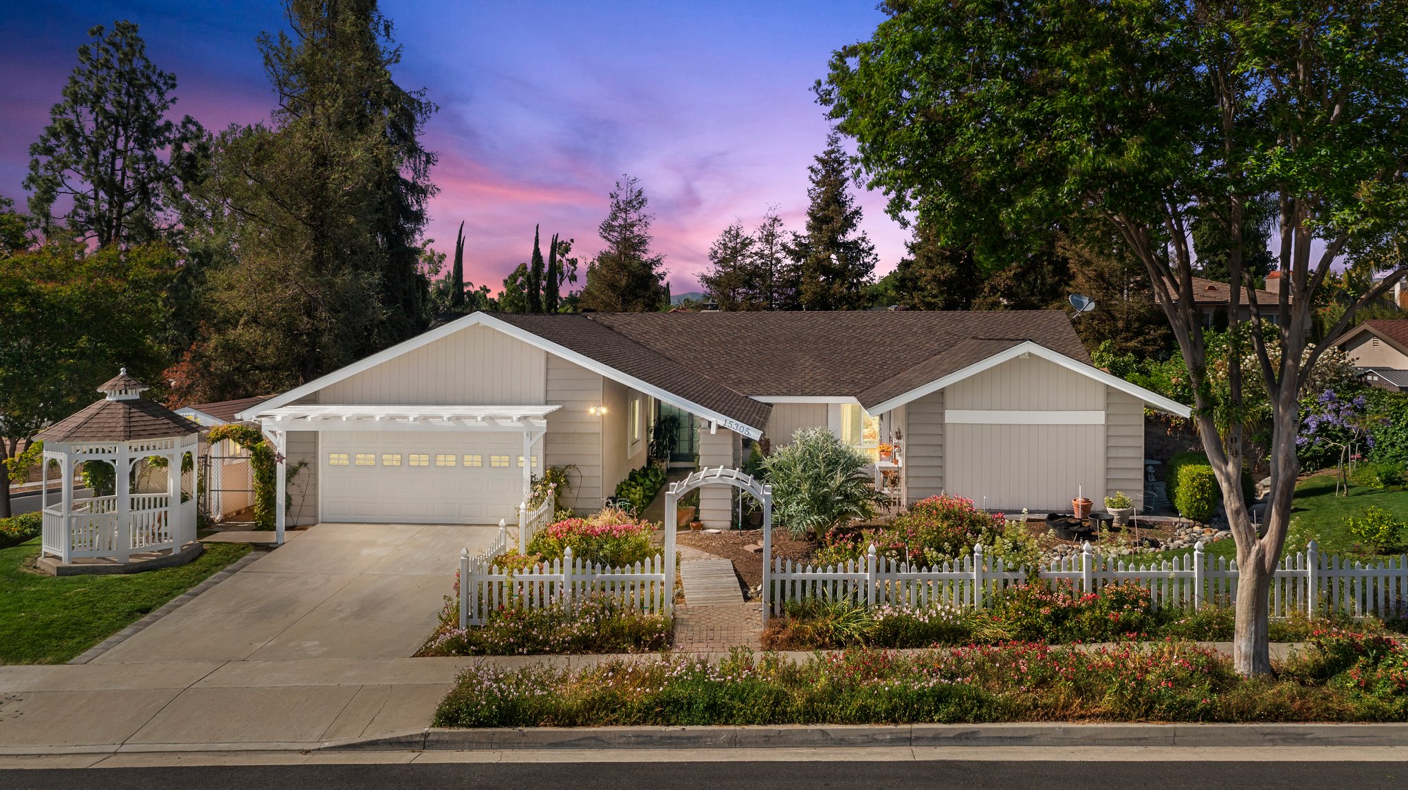 15305 Castanet Dr, La Mirada, CA 90638, USA