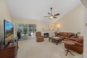 15305 Castanet Dr, La Mirada, CA 90638, USA Photo 14