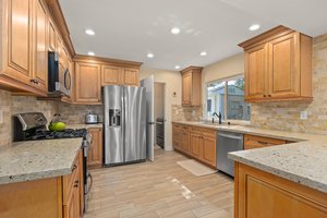 15305 Castanet Dr, La Mirada, CA 90638, USA Photo 18