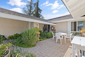 15305 Castanet Dr, La Mirada, CA 90638, USA Photo 12