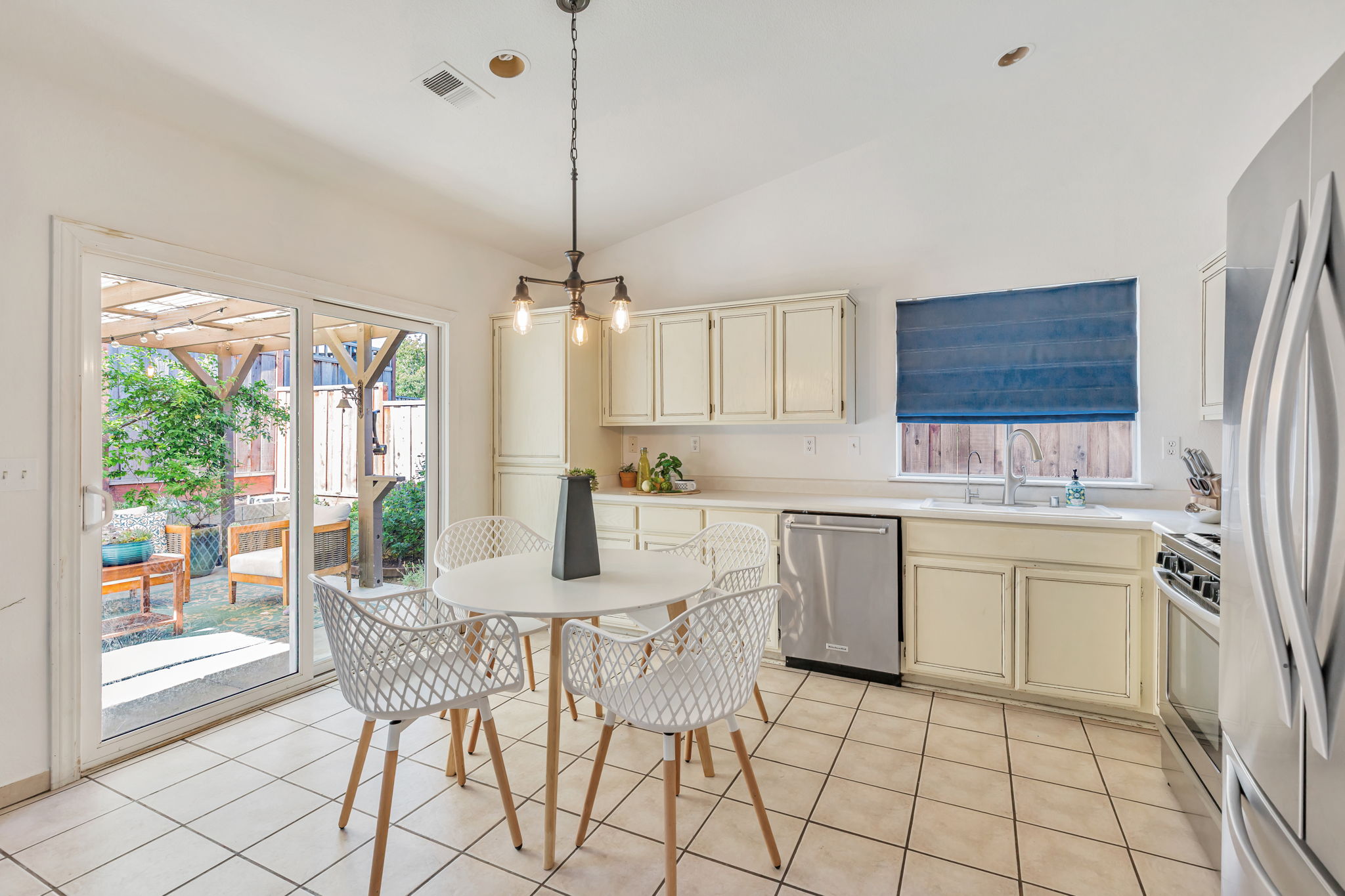 013_1531 Brighton Dr 