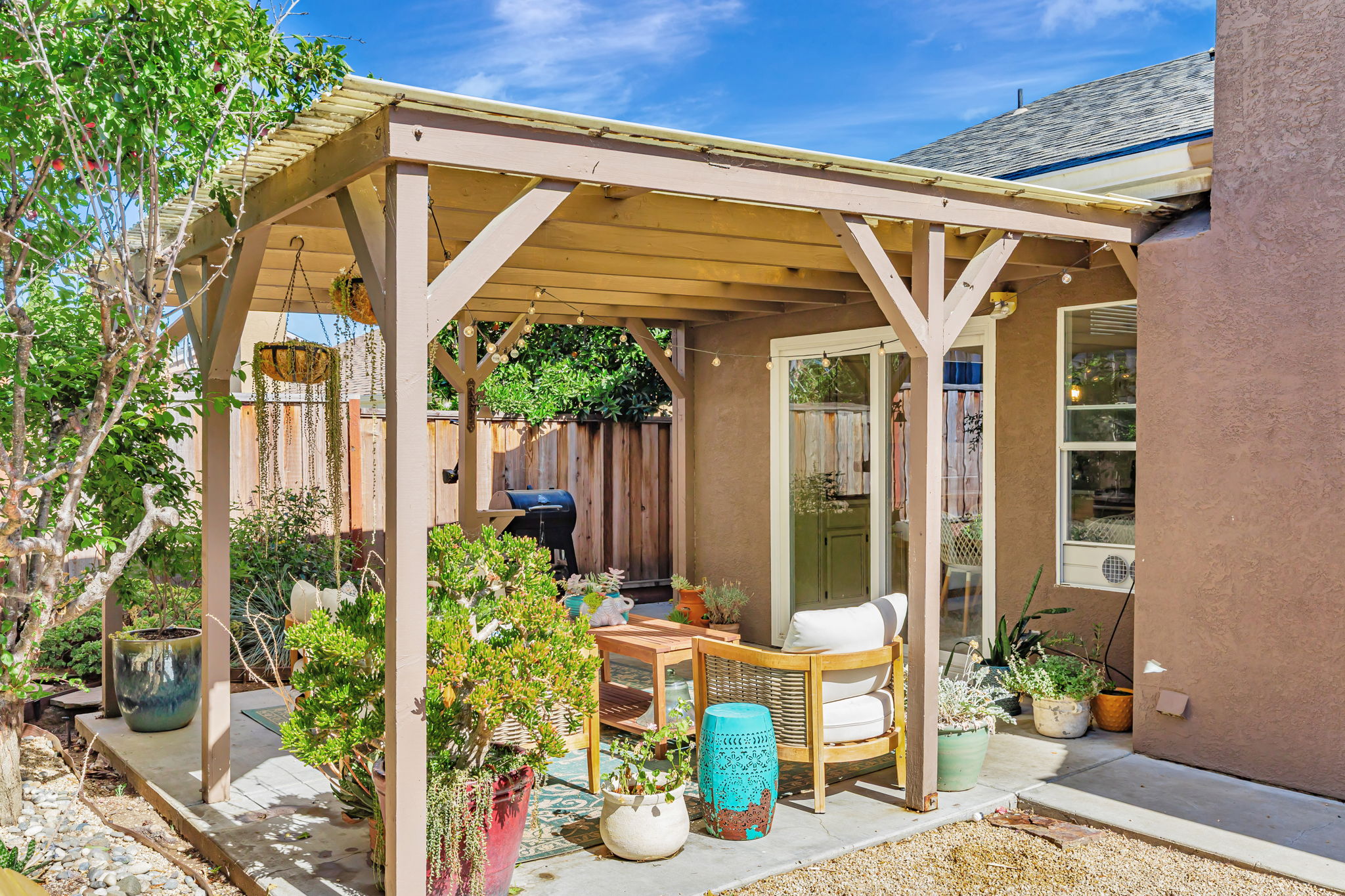 035_1531 Brighton Dr 