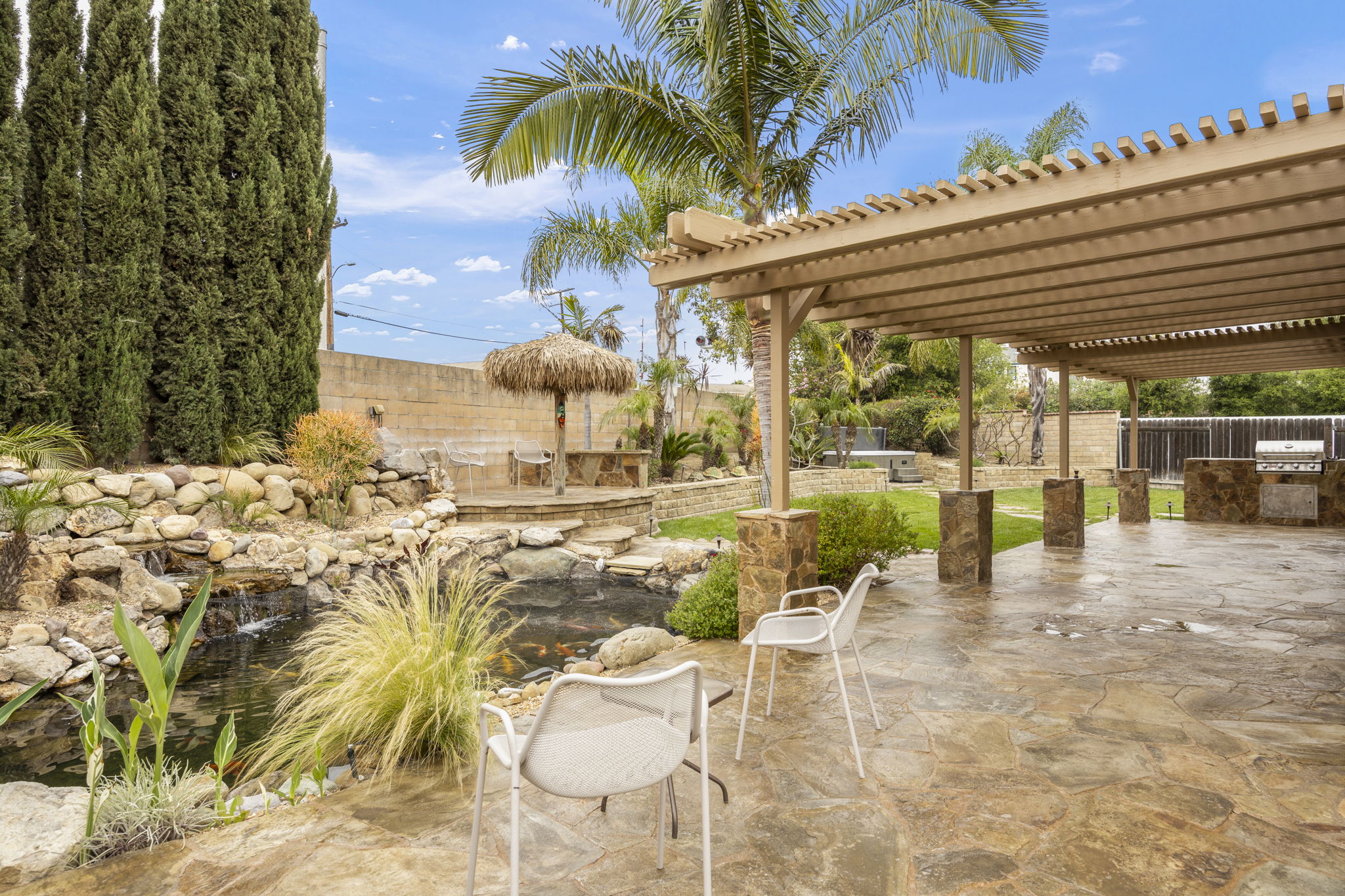 This yard throws better parties than most people.