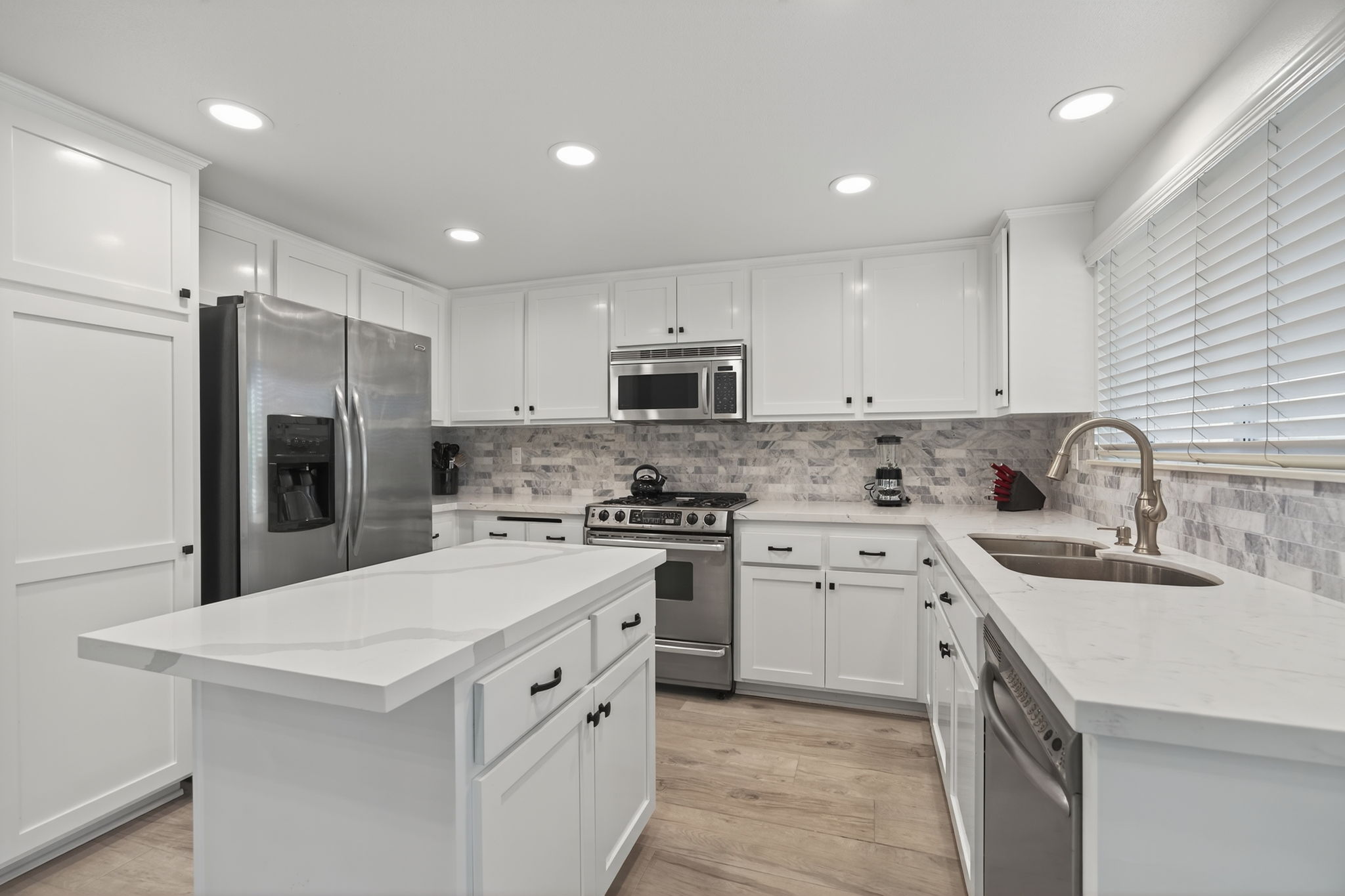 Quartz. Because laminate was never an option.