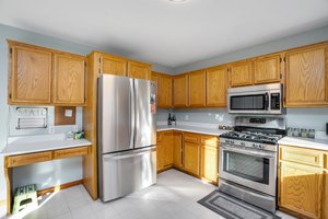  15314 Rambling Dr, Fraser, MI 48026, US Photo 13