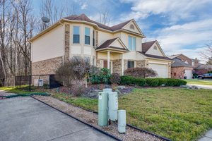  15314 Rambling Dr, Fraser, MI 48026, US Photo 2