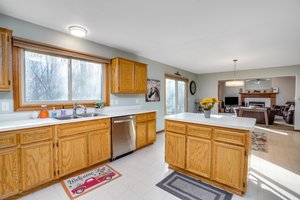  15314 Rambling Dr, Fraser, MI 48026, US Photo 14