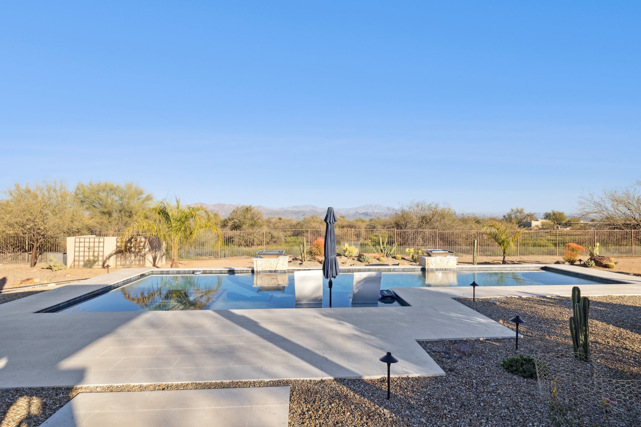 15315 E Melanie - 009.jpg