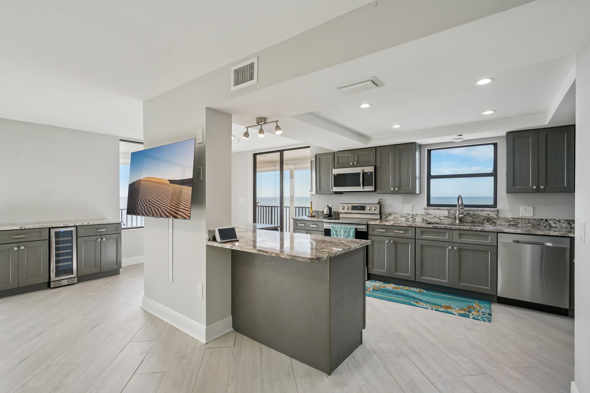 Gulf Blvd-S2201-010.jpg