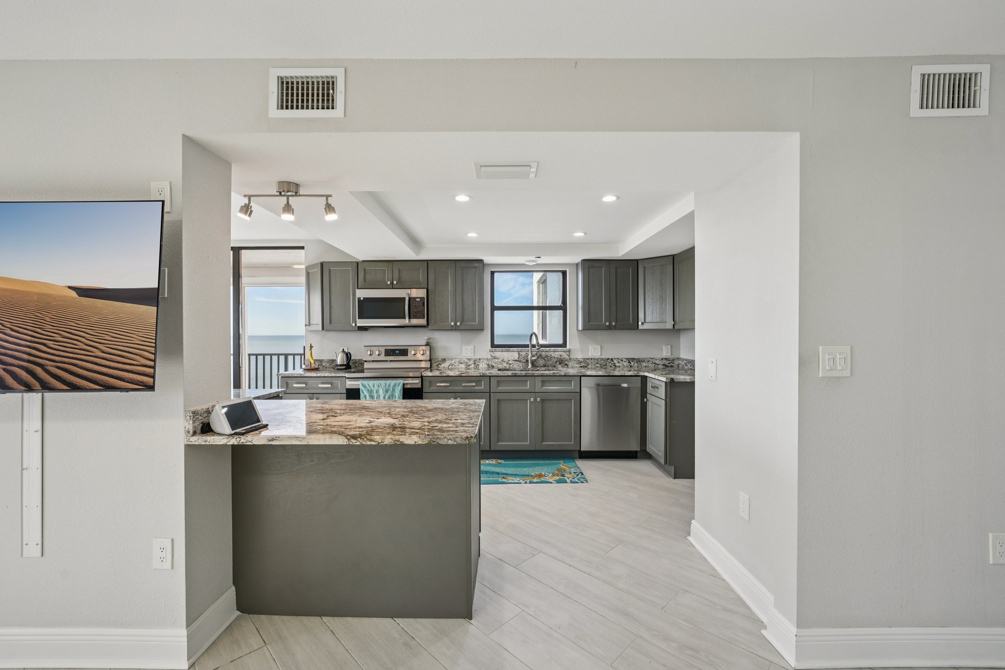 Gulf Blvd-S2201-011.jpg