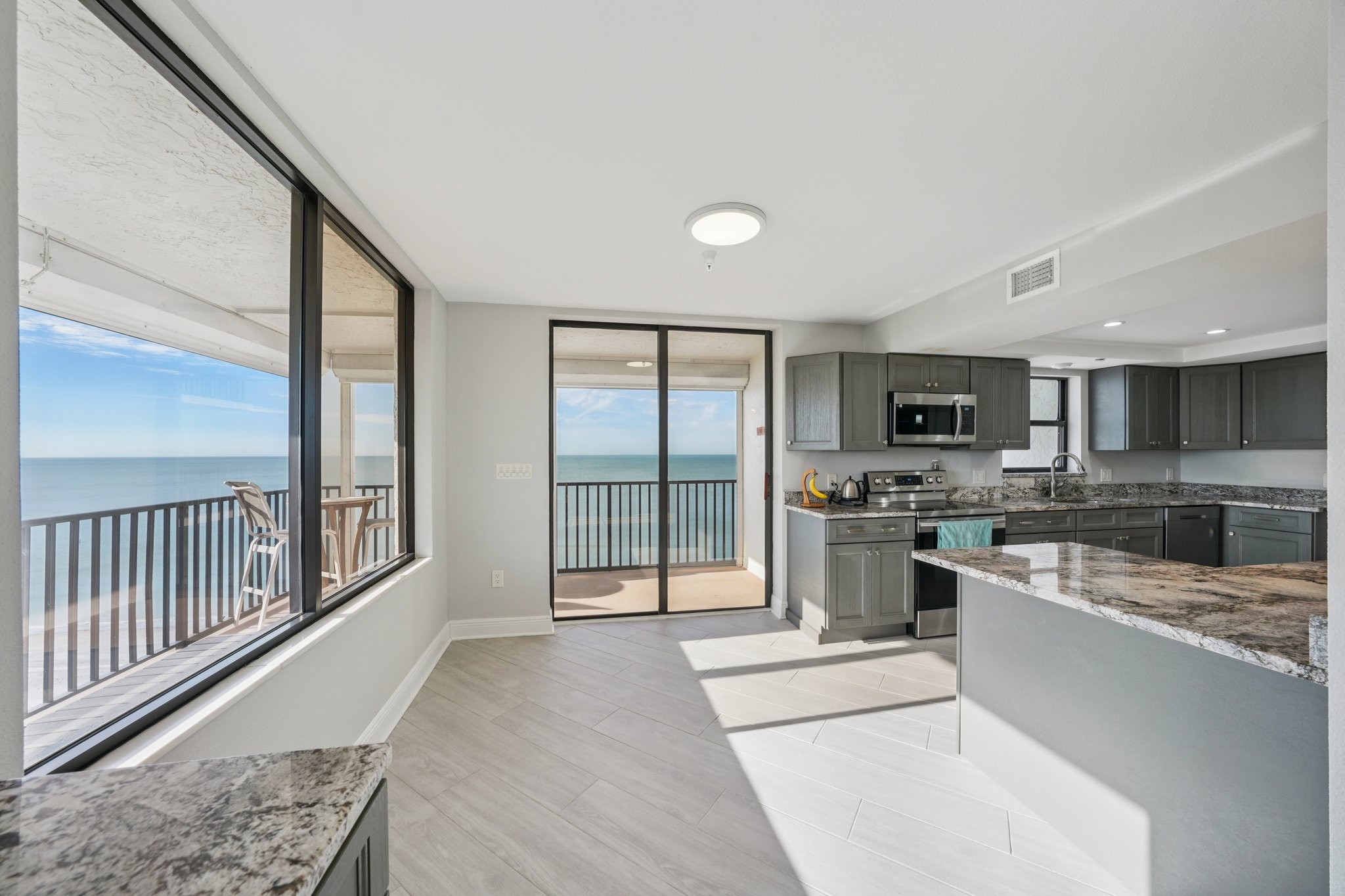 Gulf Blvd-S2201-015.jpg