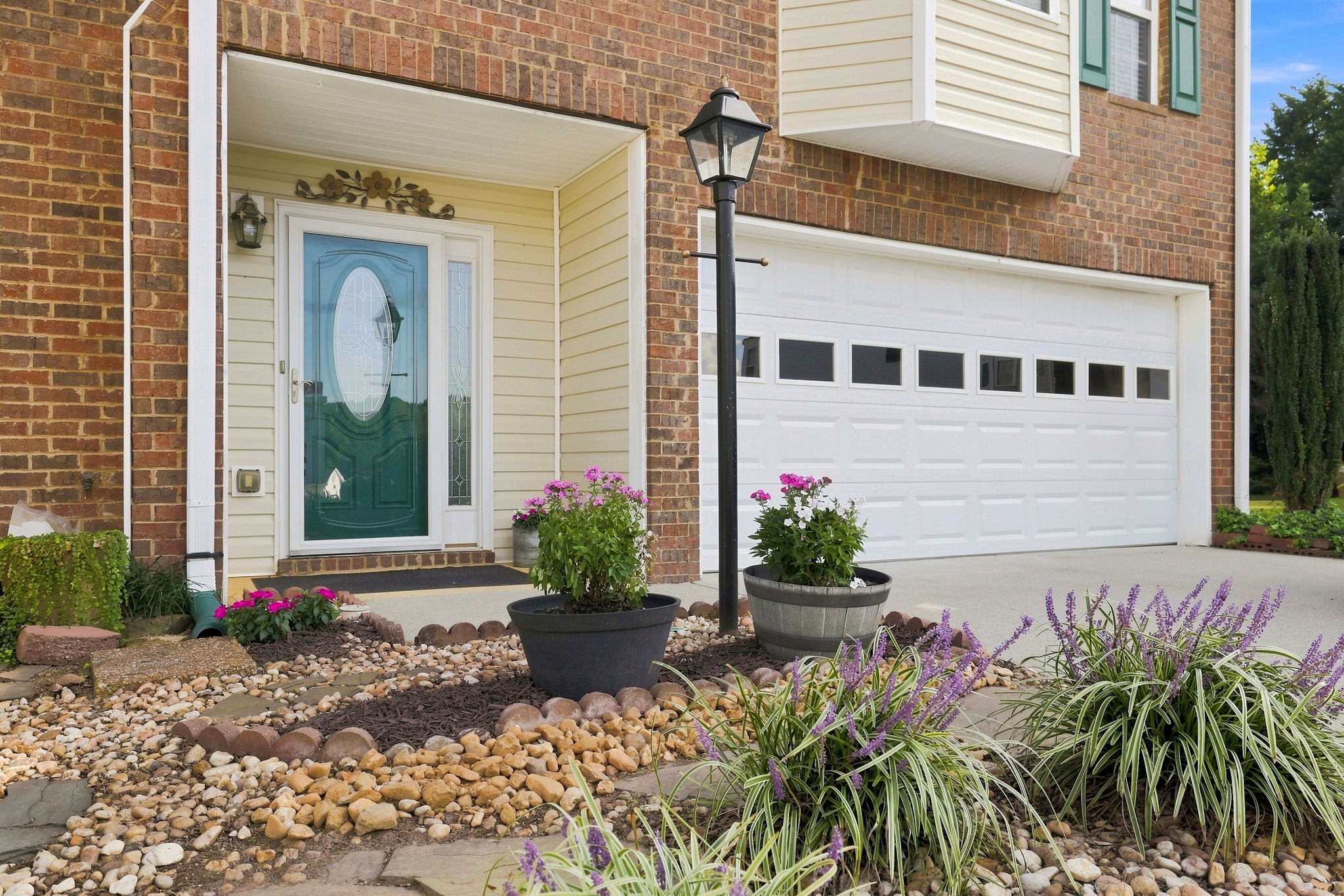  Photo 47