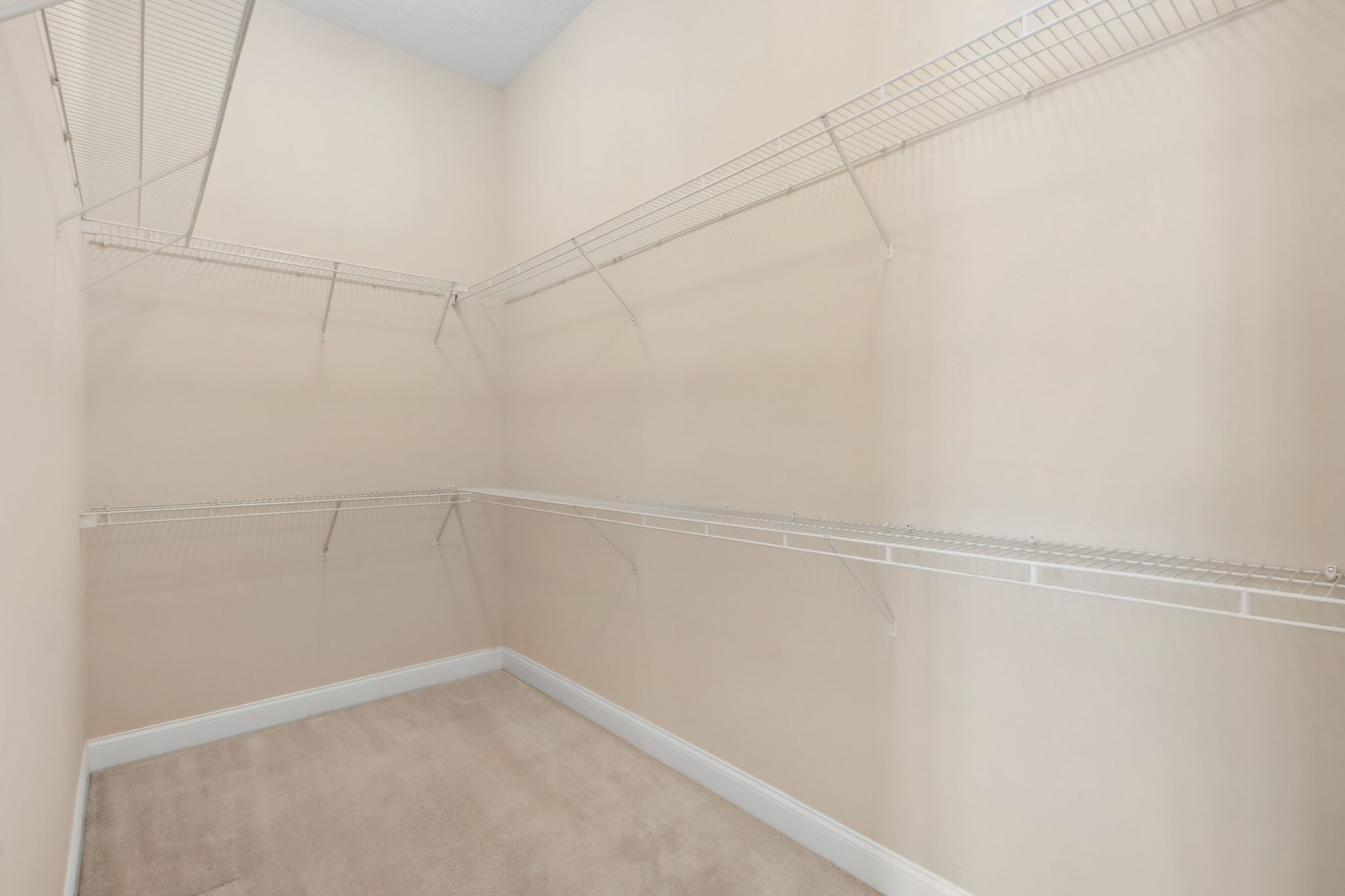 Primary Bedroom Closet