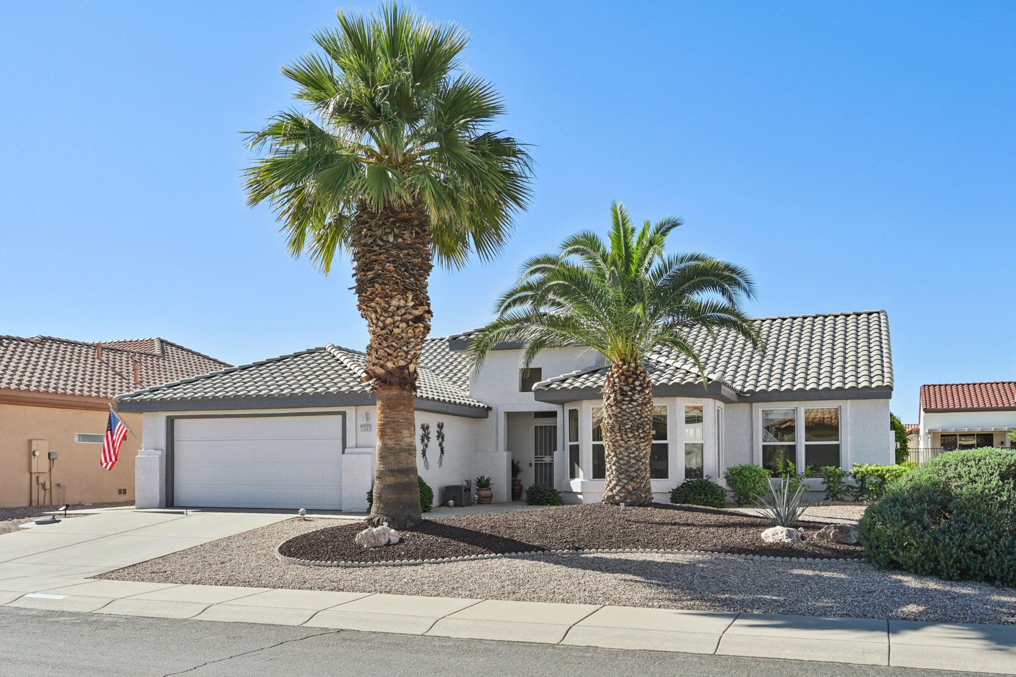 W Black Gold Ln-S2203-004.jpg