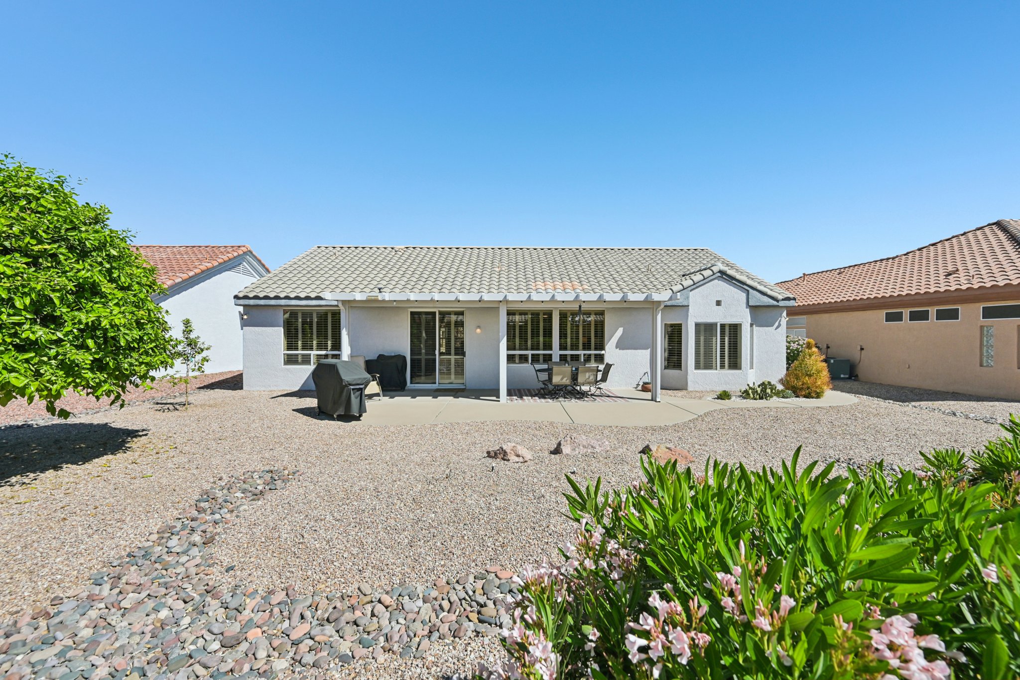 W Black Gold Ln-S2203-034.jpg