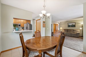 11_Interior